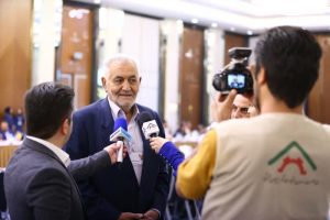 کسب نتایج مورد انتظار مردم  با واگذاری حوزه اقتصادی به بخش خصوصی  امکان پذیر است .