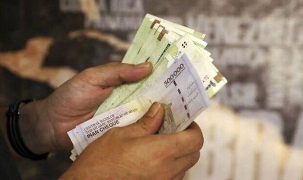 یارانه ۴۰۰ هزار تومانی واریز و قابل برداشت است