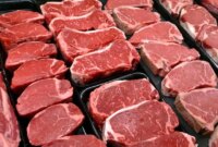 عرضه گوشت قرمز و مرغ تنظیم بازاری در ماه رمضان و نوروز