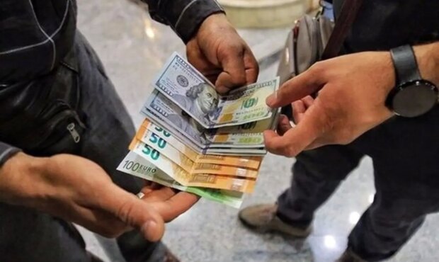 چرا بورس از دلار و طلا عقب ماند؟