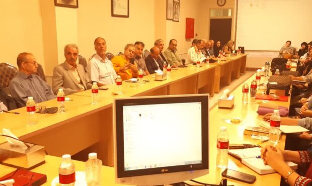 توسعه خود کارآمدی، تاب آوری و معنا بخشی زندگی، مسیری از زمزمه تا غزل، به مناسبت روز شعر و ادب فارسی